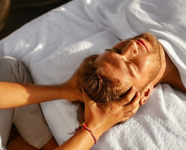 Swedish Relaxing Massage in the Gay Village dans Santé et beauté à Ville de Montréal